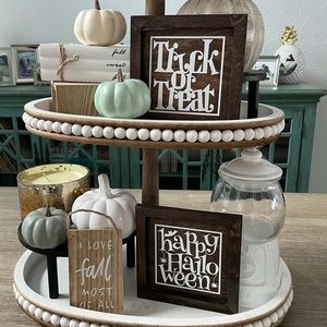 Halloween Mini Signs | Tiered Tray Decor